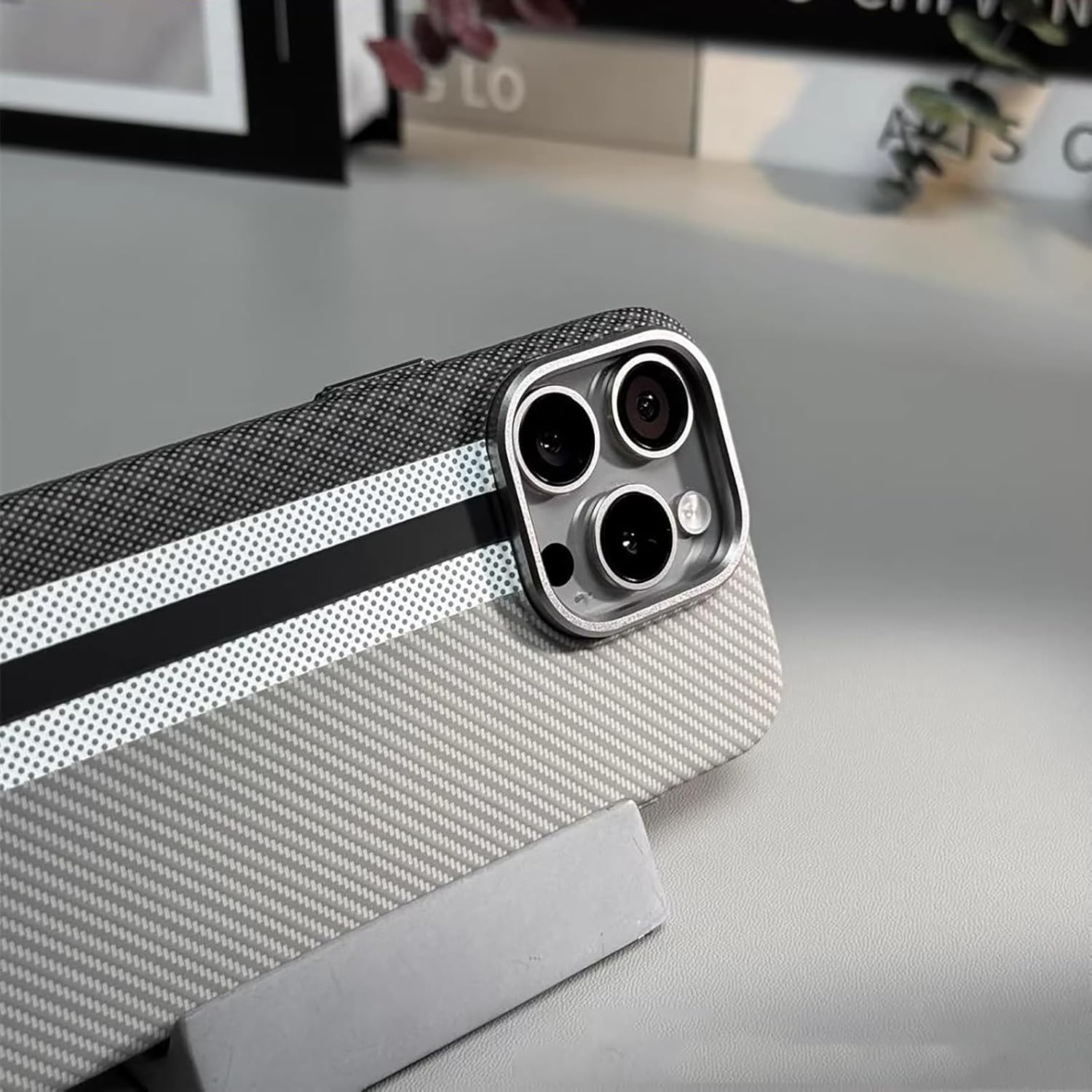 Suitable for IPhone15ProMax Mobile Phone Case Kevlar Pattern Magnetic Hard Shell Carbon Fiber Pattern Anti-Fall Protective Cover (Multicolor,iPhone 15 Pro Max)